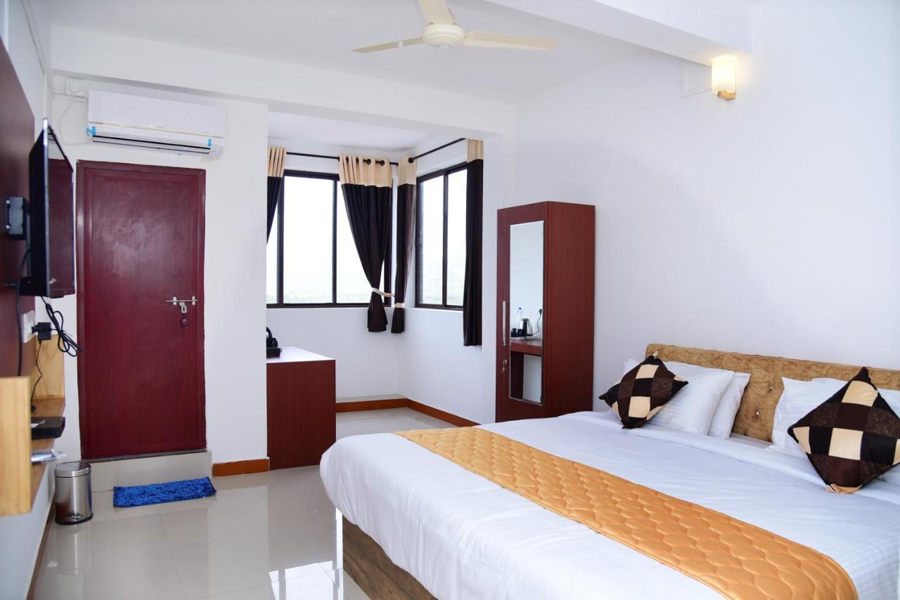Nirvana Holistic Living Varagampadi Bagian luar foto
