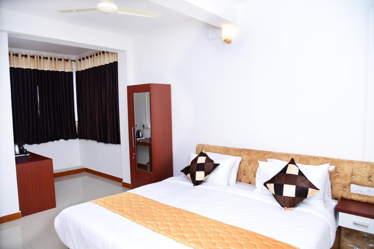 Nirvana Holistic Living Varagampadi Bagian luar foto